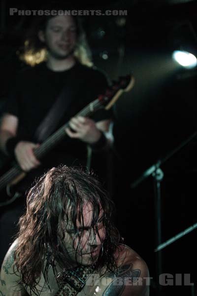 HIGH ON FIRE - 2006-07-16 - PARIS - Batofar - 